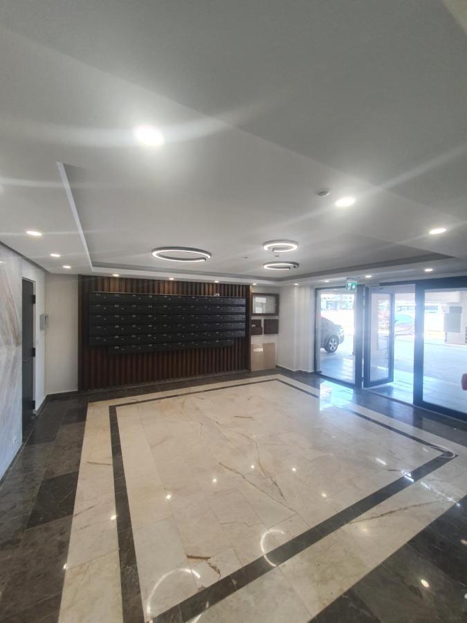 Deluxe Lake View Mamaia Exterior foto